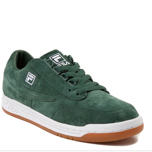 Fila Green Gum Men’s Tennis Shoes 9.5 EUC Fila Green Gum Men’s Tennis Shoes 9.5 EUC